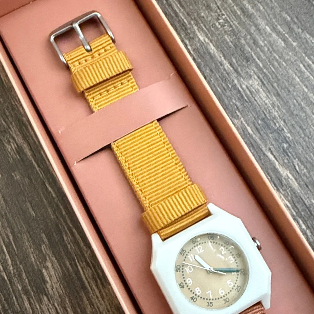 Mini Kyomo Kids’ Sunburn Watch—Japanese Movement - Picture 7 of 16